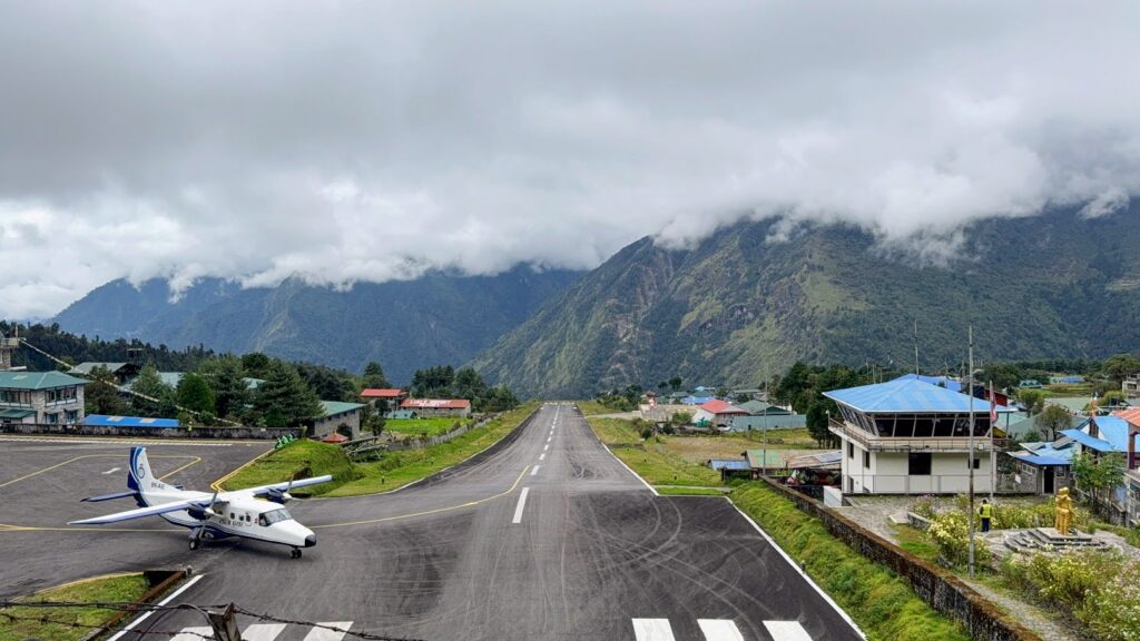 Lukla, Nepalas